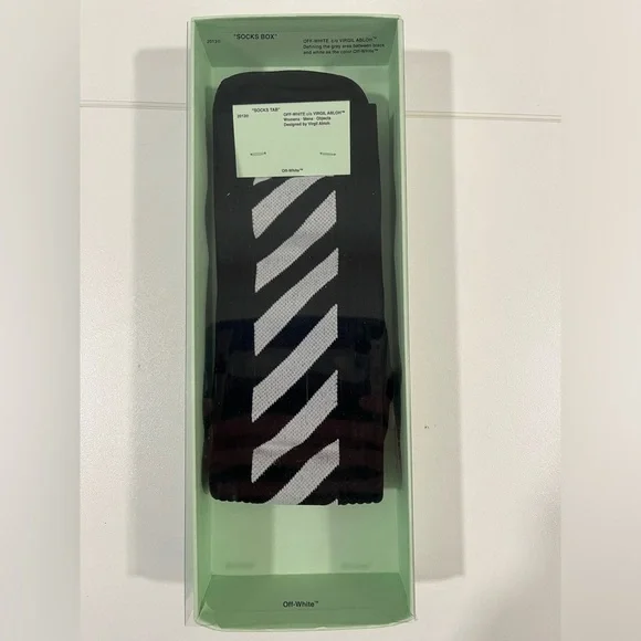 New in box! Off-white, Diagonals Mid Socks, black, size U - Picture 2 of 11